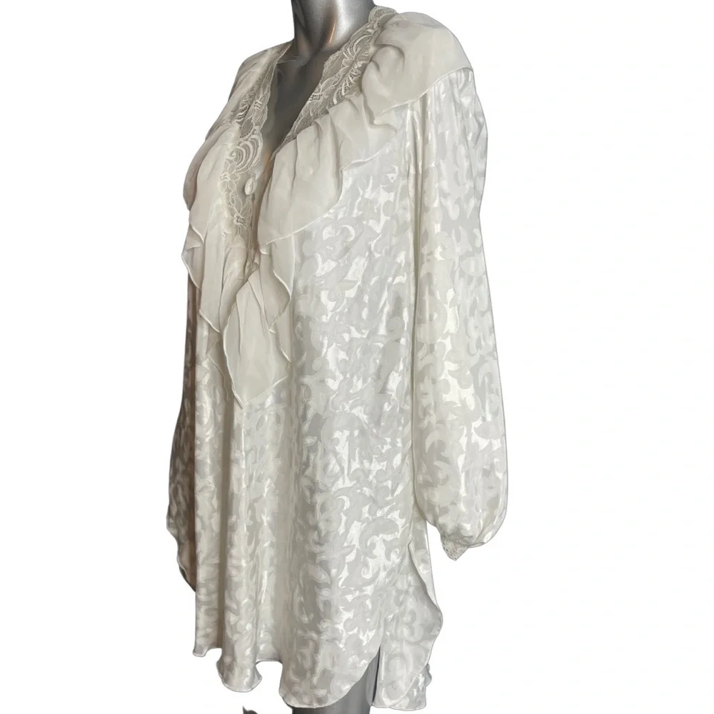 Christian Dior vintage Union Made in USA floral/paisley print/ Small night shirt - Picture 3 of 16